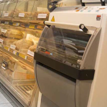 New Self - Tranciatrice automatica con nastro